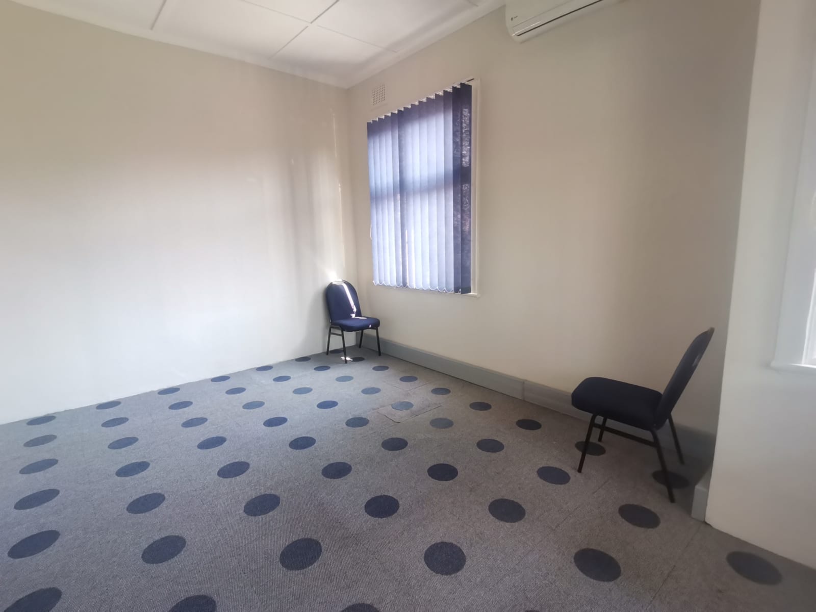 To Let commercial Property for Rent in Glenwood KwaZulu-Natal