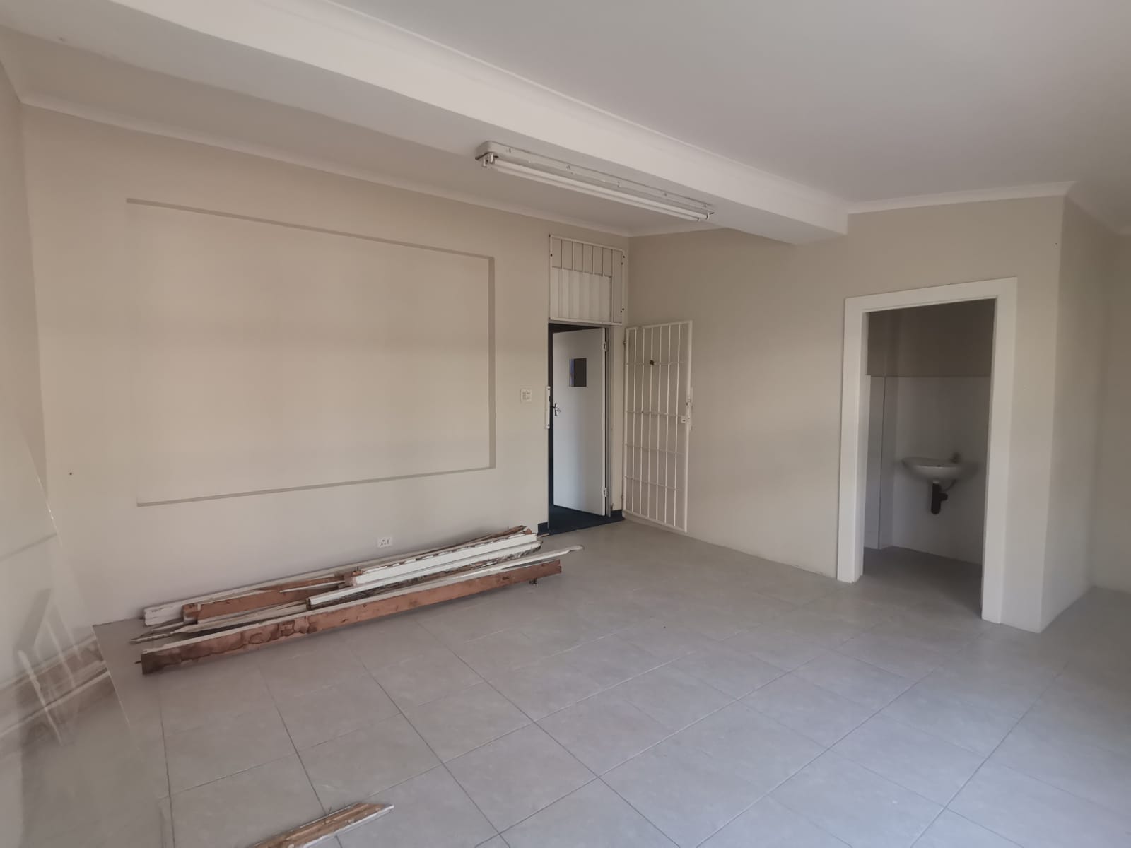 To Let commercial Property for Rent in Glenwood KwaZulu-Natal