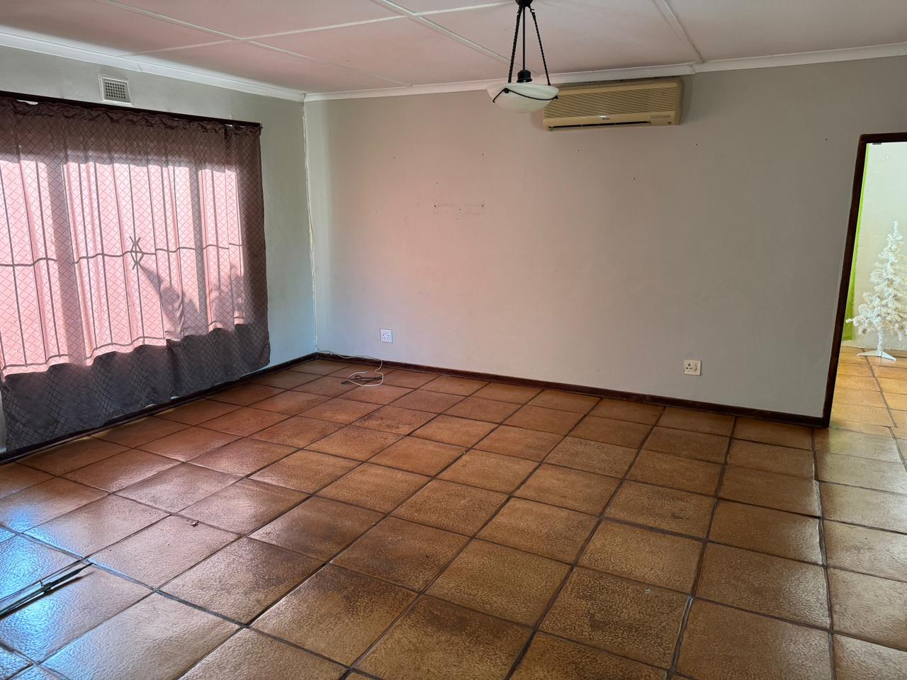 3 Bedroom Property for Sale in Empangeni Central KwaZulu-Natal