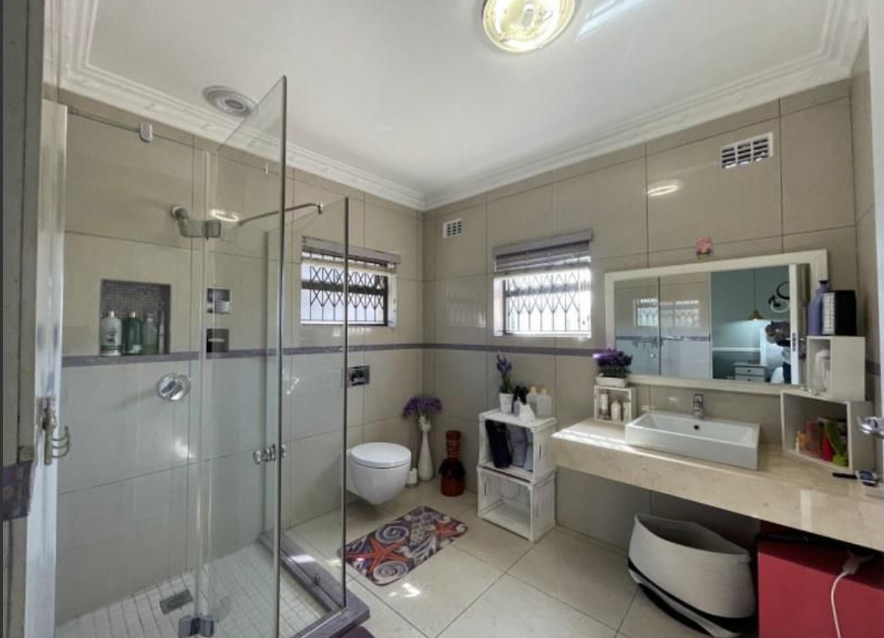 4 Bedroom Property for Sale in Umhlatuzana KwaZulu-Natal