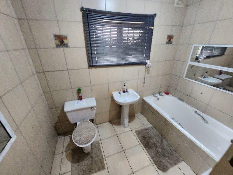 3 Bedroom Property for Sale in Moseley Park KwaZulu-Natal