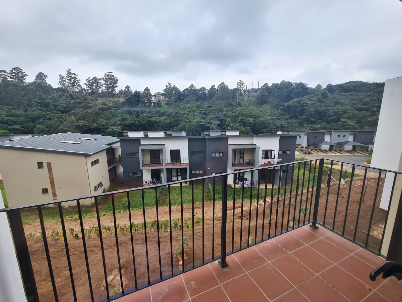 1 Bedroom Property for Sale in Waterfall KwaZulu-Natal