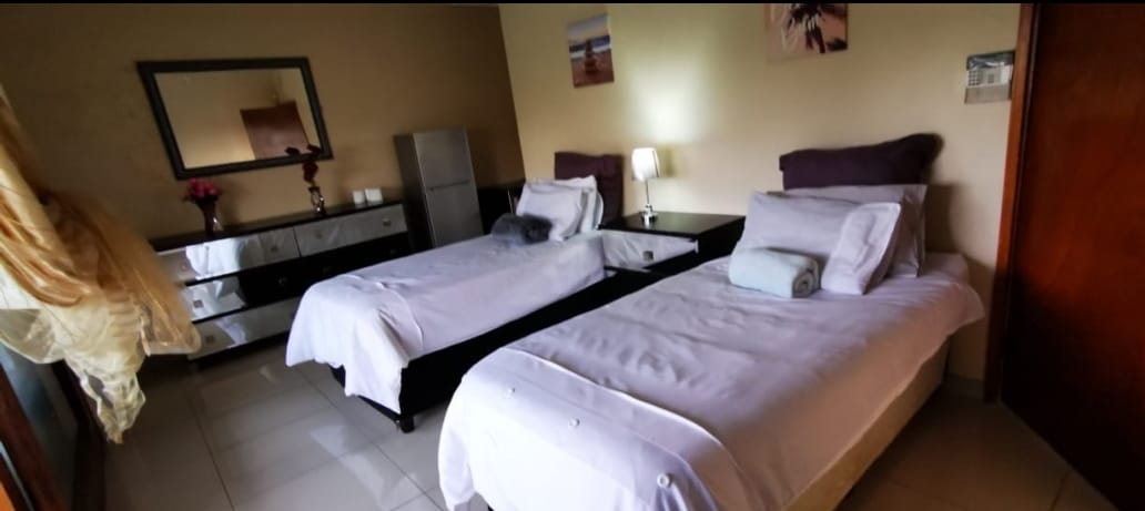 7 Bedroom Property for Sale in Carrington Heights KwaZulu-Natal