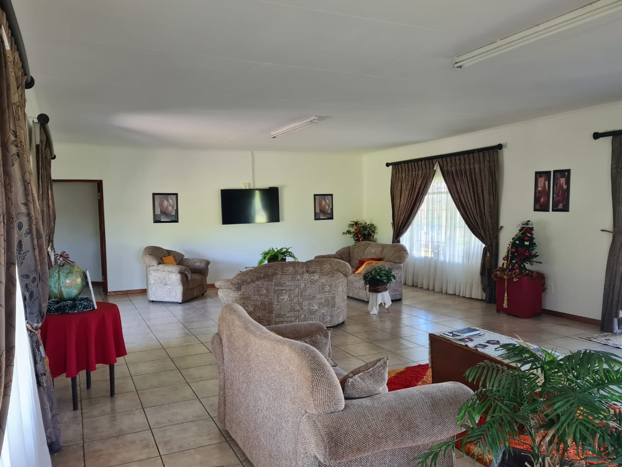 6 Bedroom Property for Sale in Glencoe KwaZulu-Natal