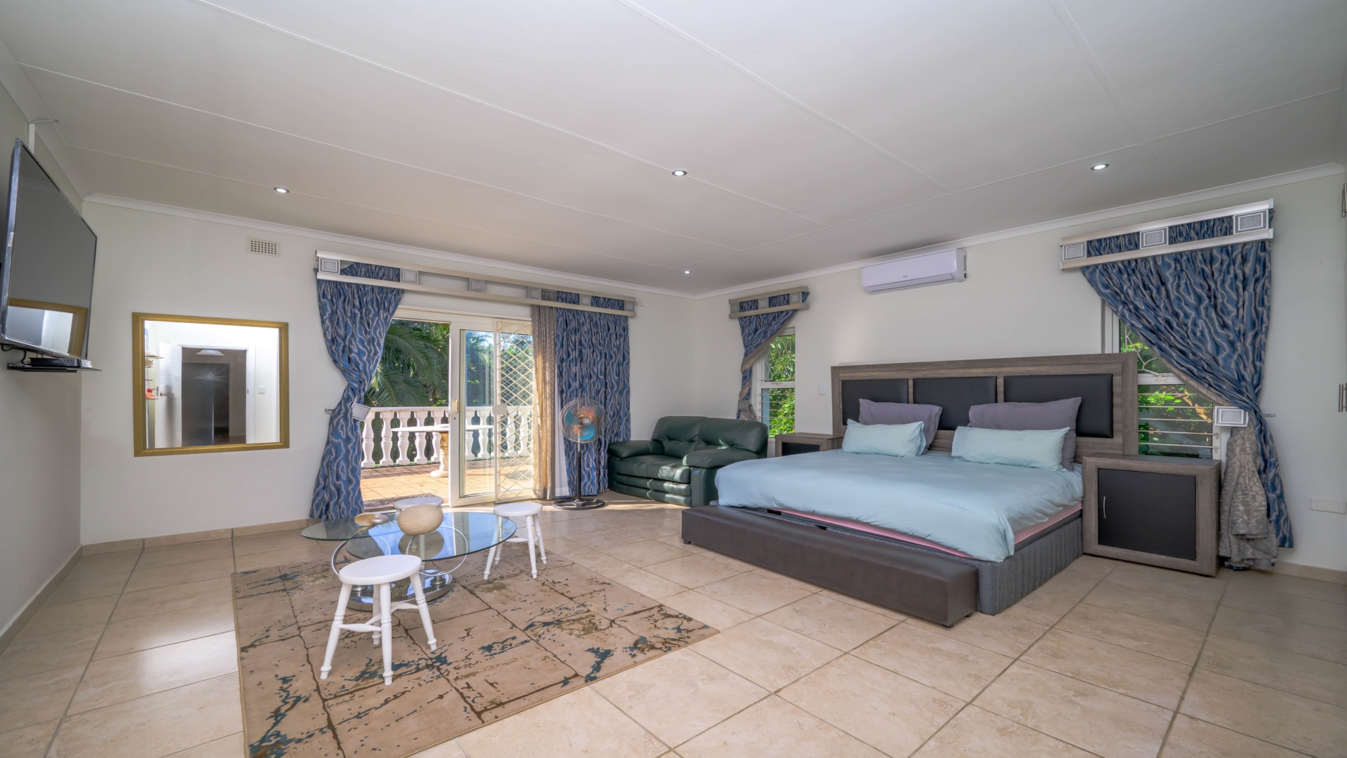 9 Bedroom Property for Sale in Port Edward KwaZulu-Natal