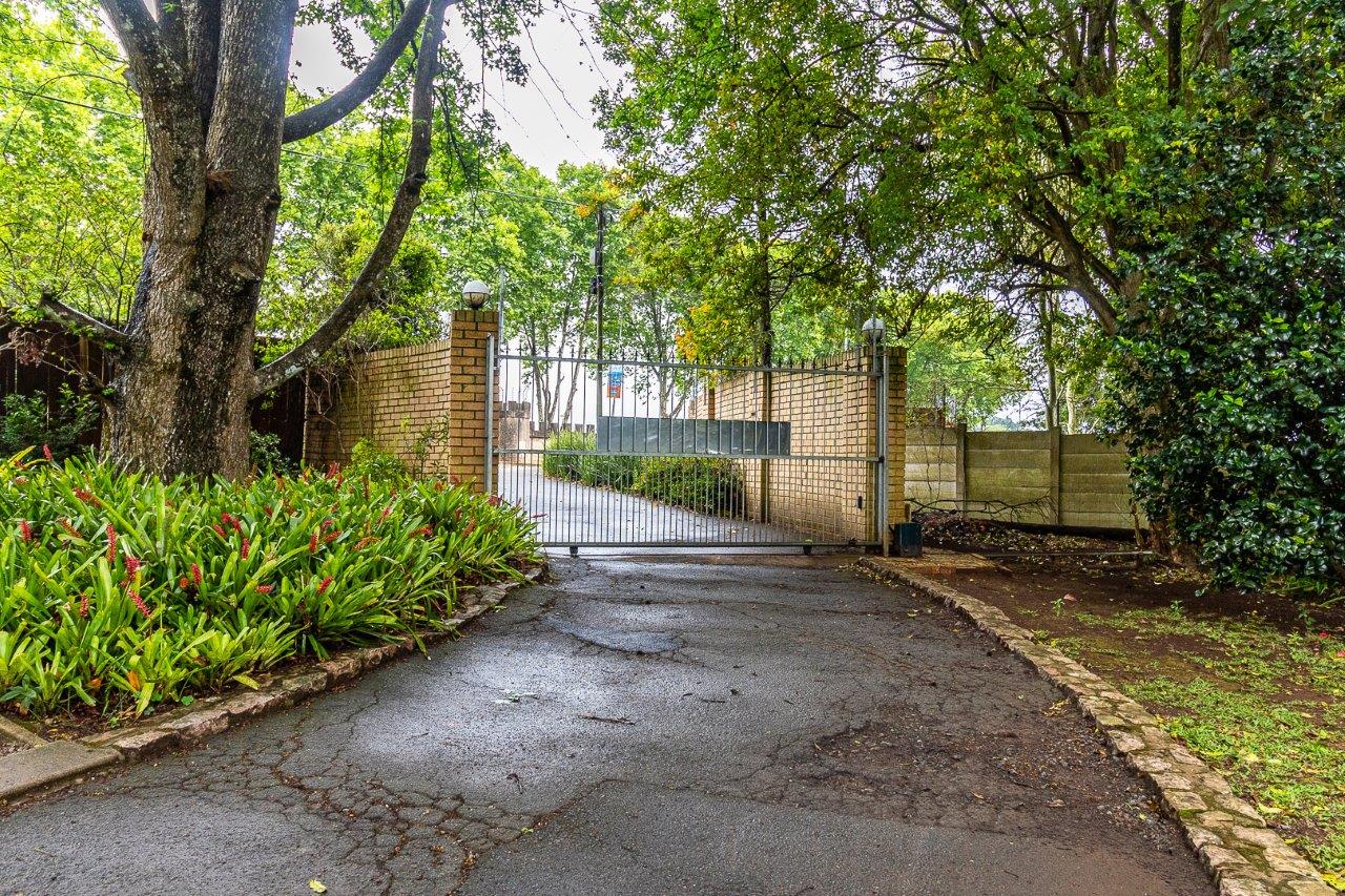 4 Bedroom Property for Sale in Belvedere KwaZulu-Natal