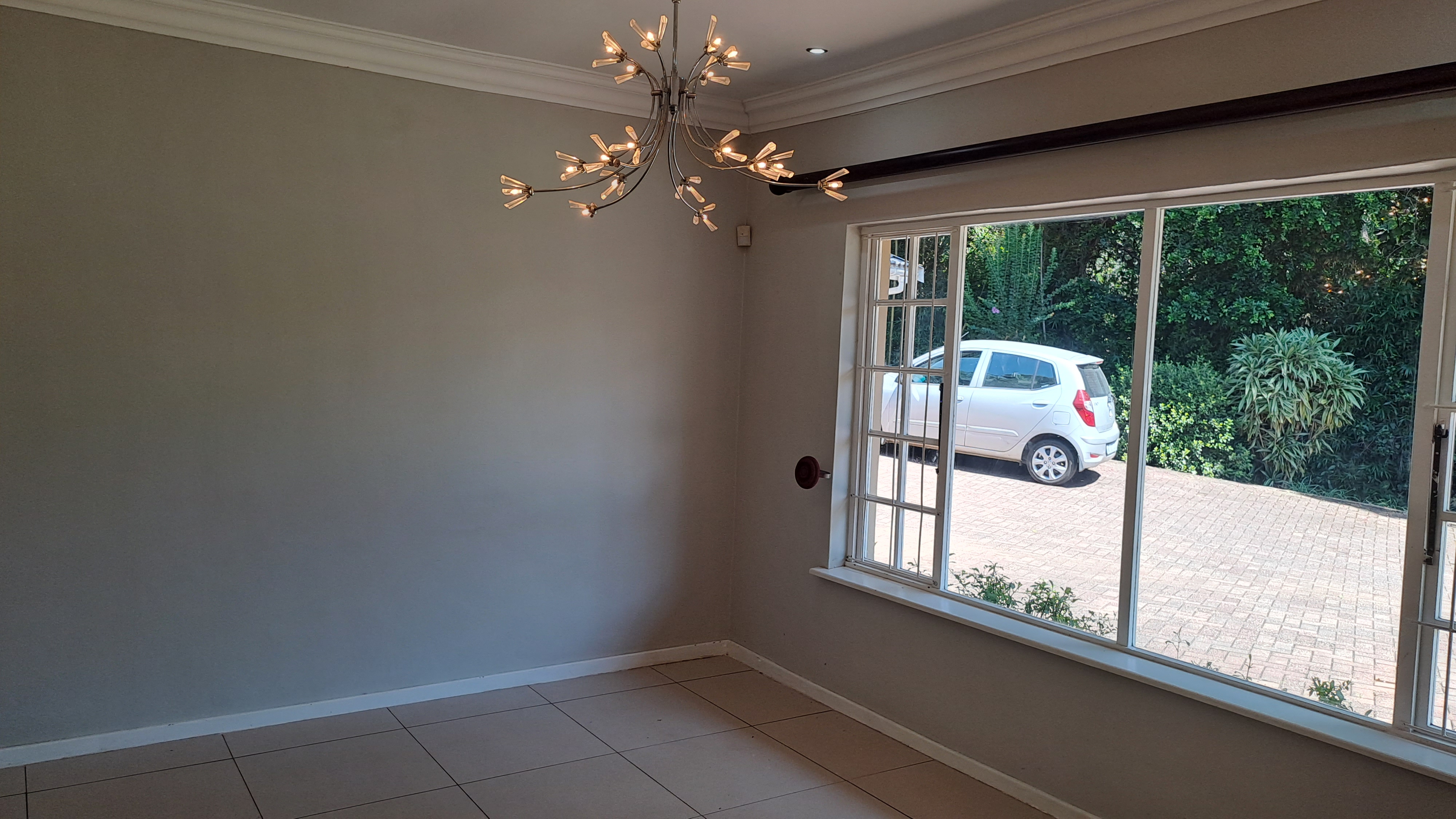 To Let 4 Bedroom Property for Rent in Dawncliffe KwaZulu-Natal