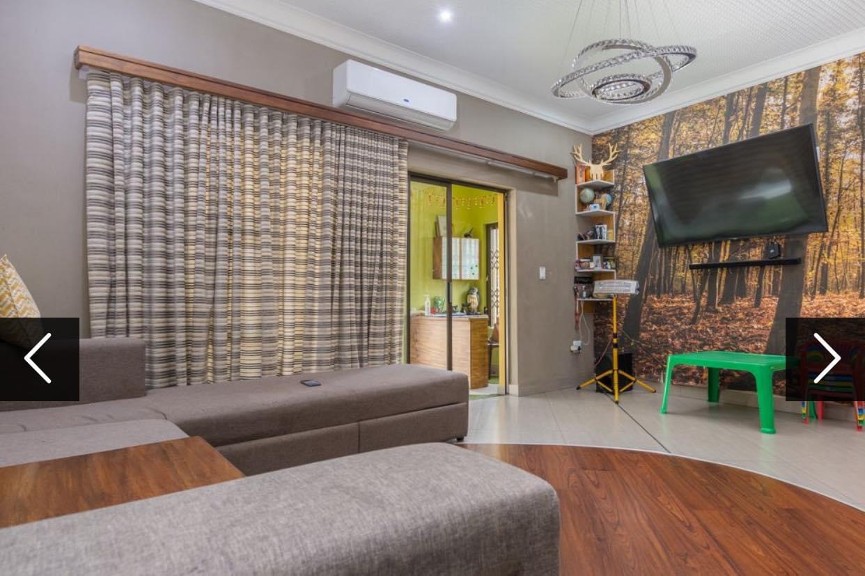 13 Bedroom Property for Sale in Glen Ashley KwaZulu-Natal