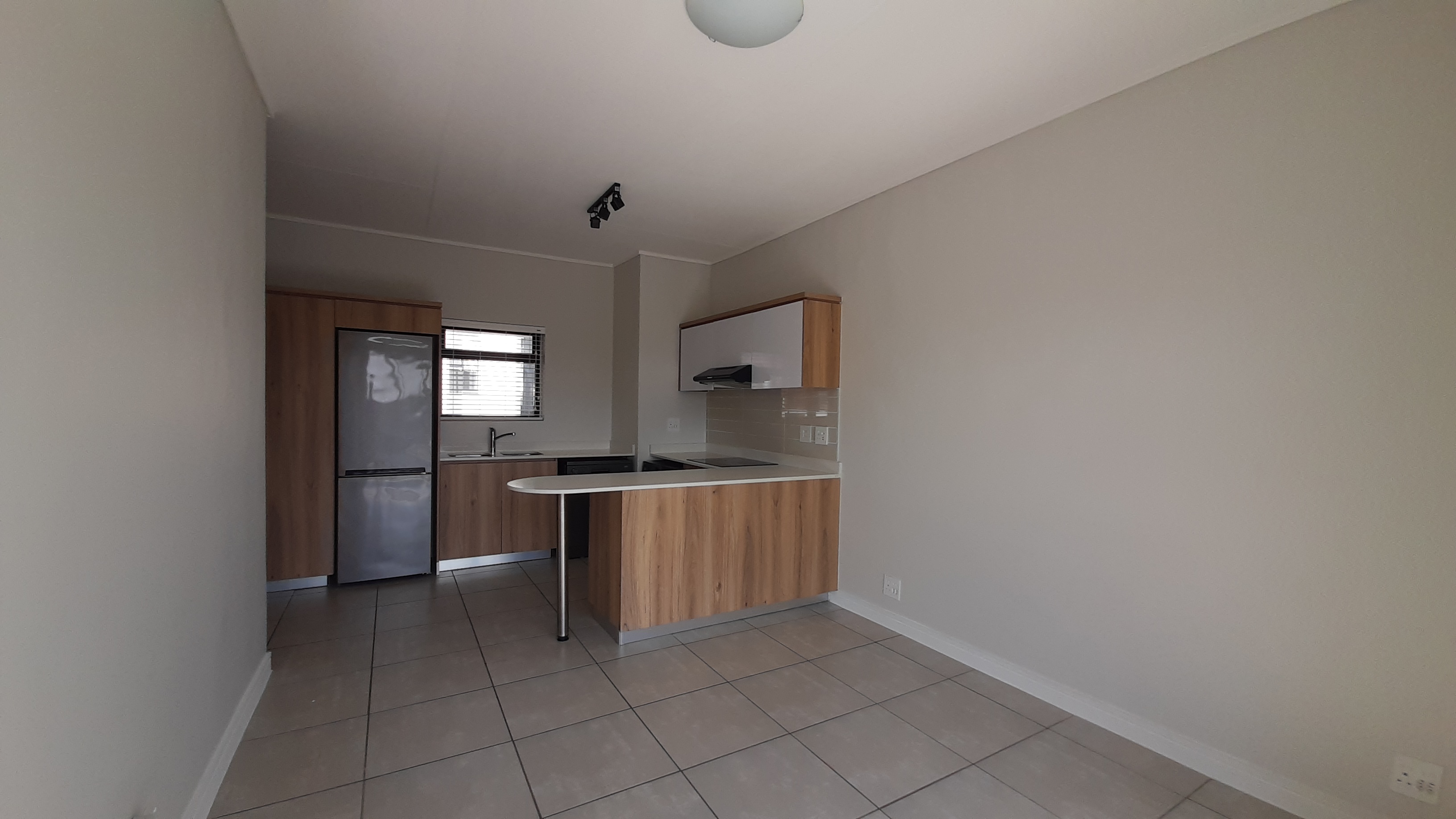 To Let 1 Bedroom Property for Rent in Ballitoville KwaZulu-Natal