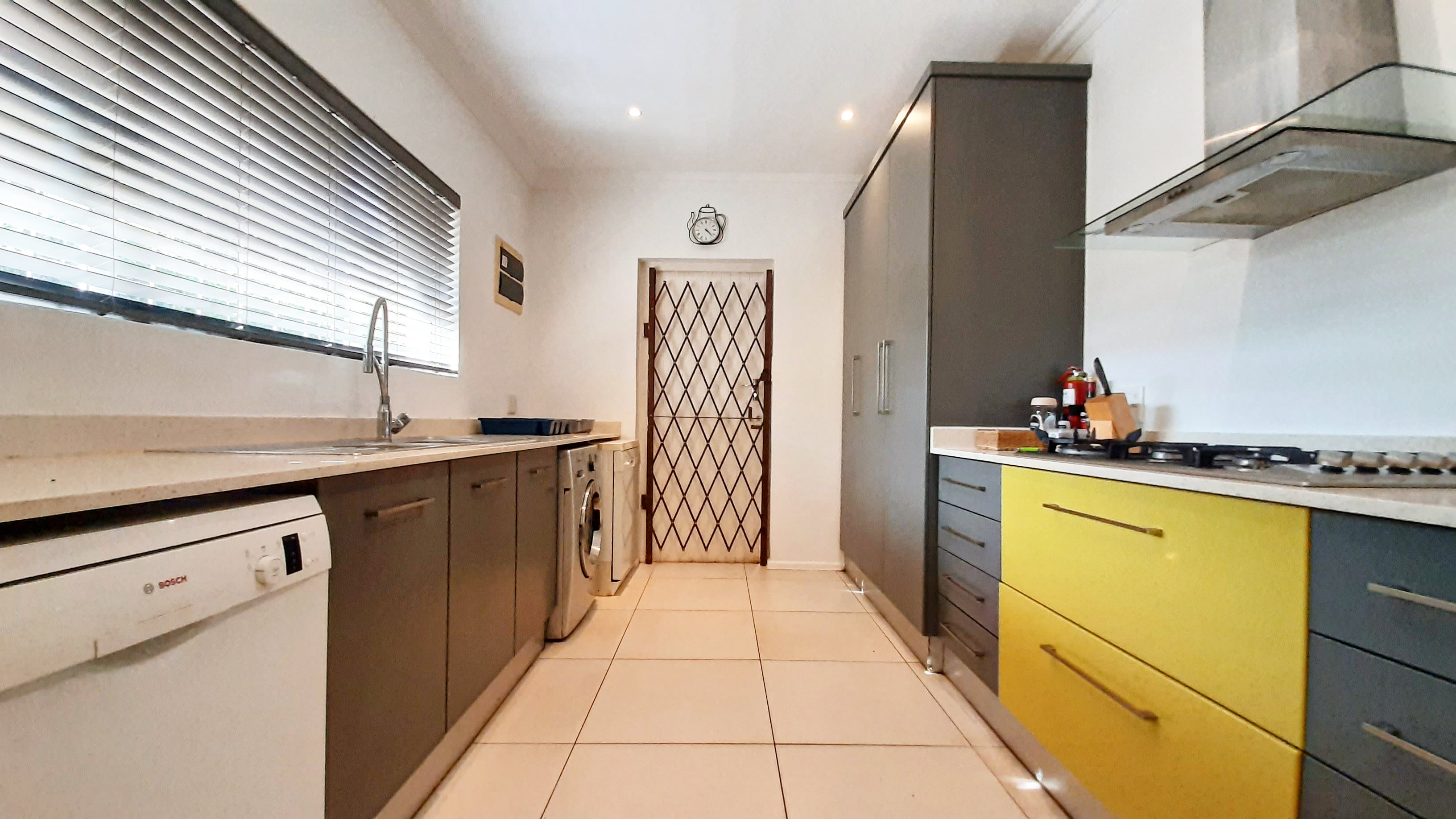 To Let 3 Bedroom Property for Rent in Ballitoville KwaZulu-Natal