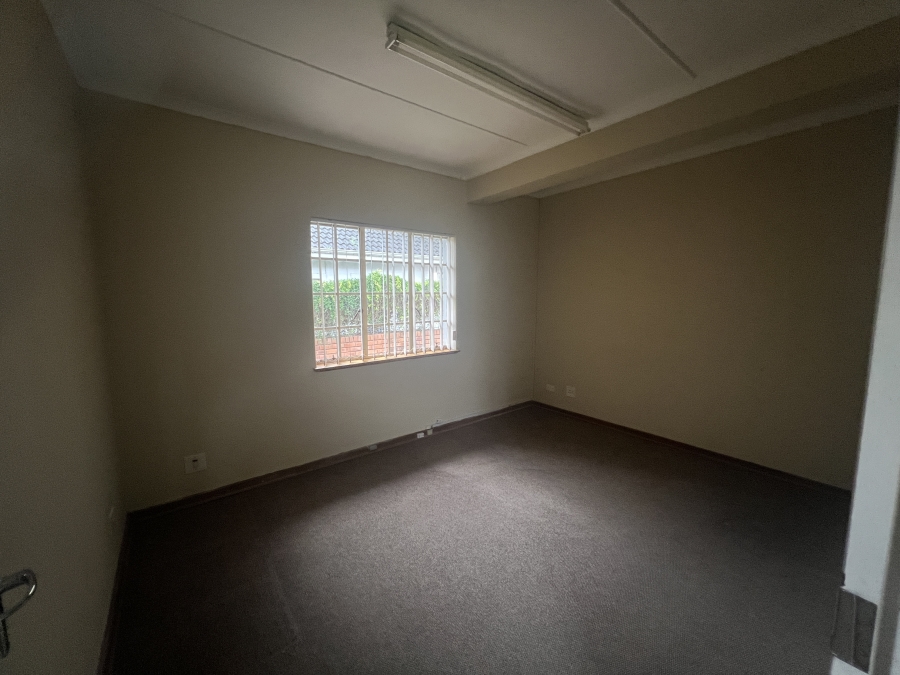 To Let commercial Property for Rent in Howick KwaZulu-Natal