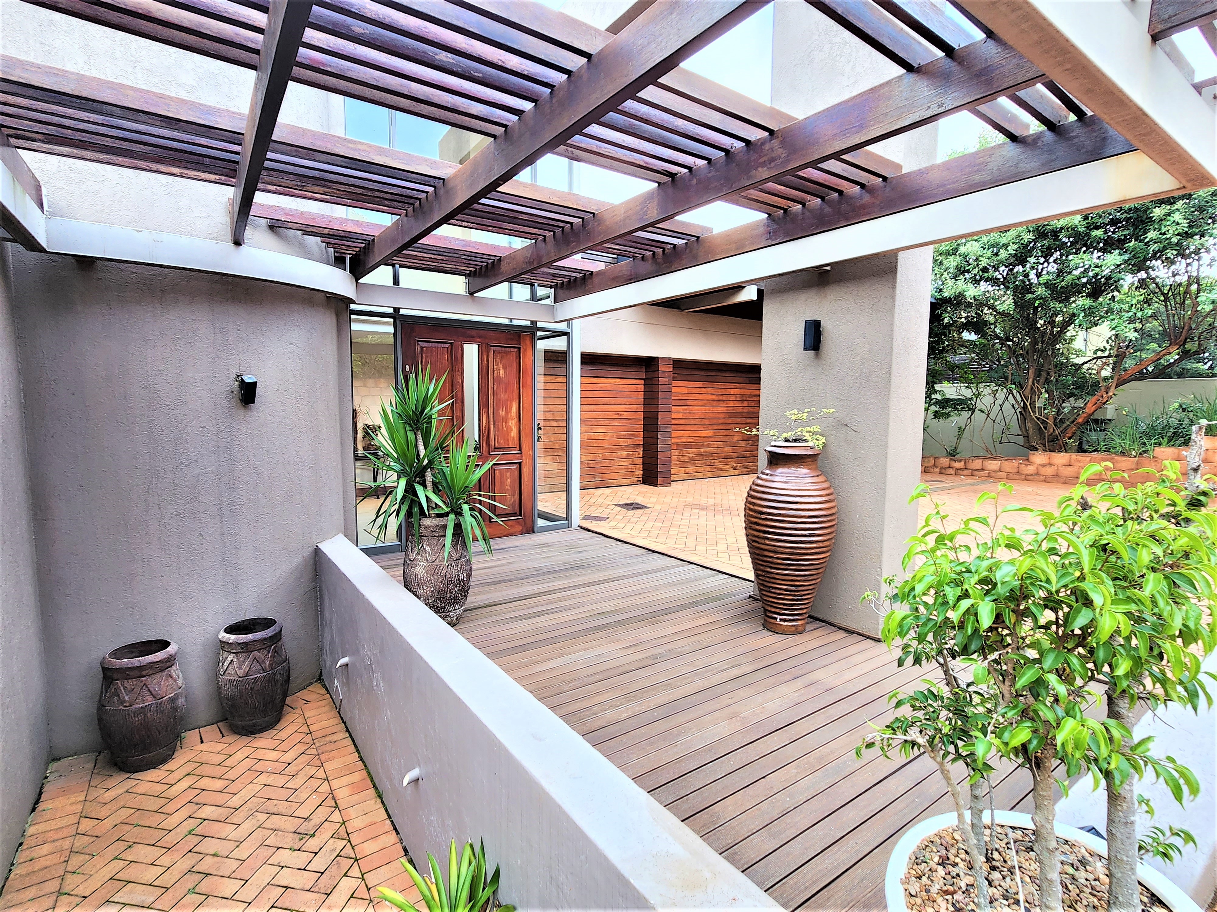5 Bedroom Property for Sale in Hawaan Forest Estate KwaZulu-Natal