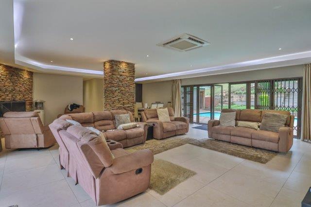 4 Bedroom Property for Sale in Dawncrest KwaZulu-Natal