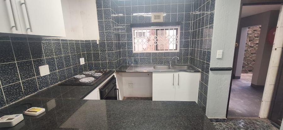 To Let 2 Bedroom Property for Rent in Overport KwaZulu-Natal