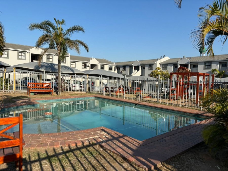 To Let 2 Bedroom Property for Rent in Overport KwaZulu-Natal