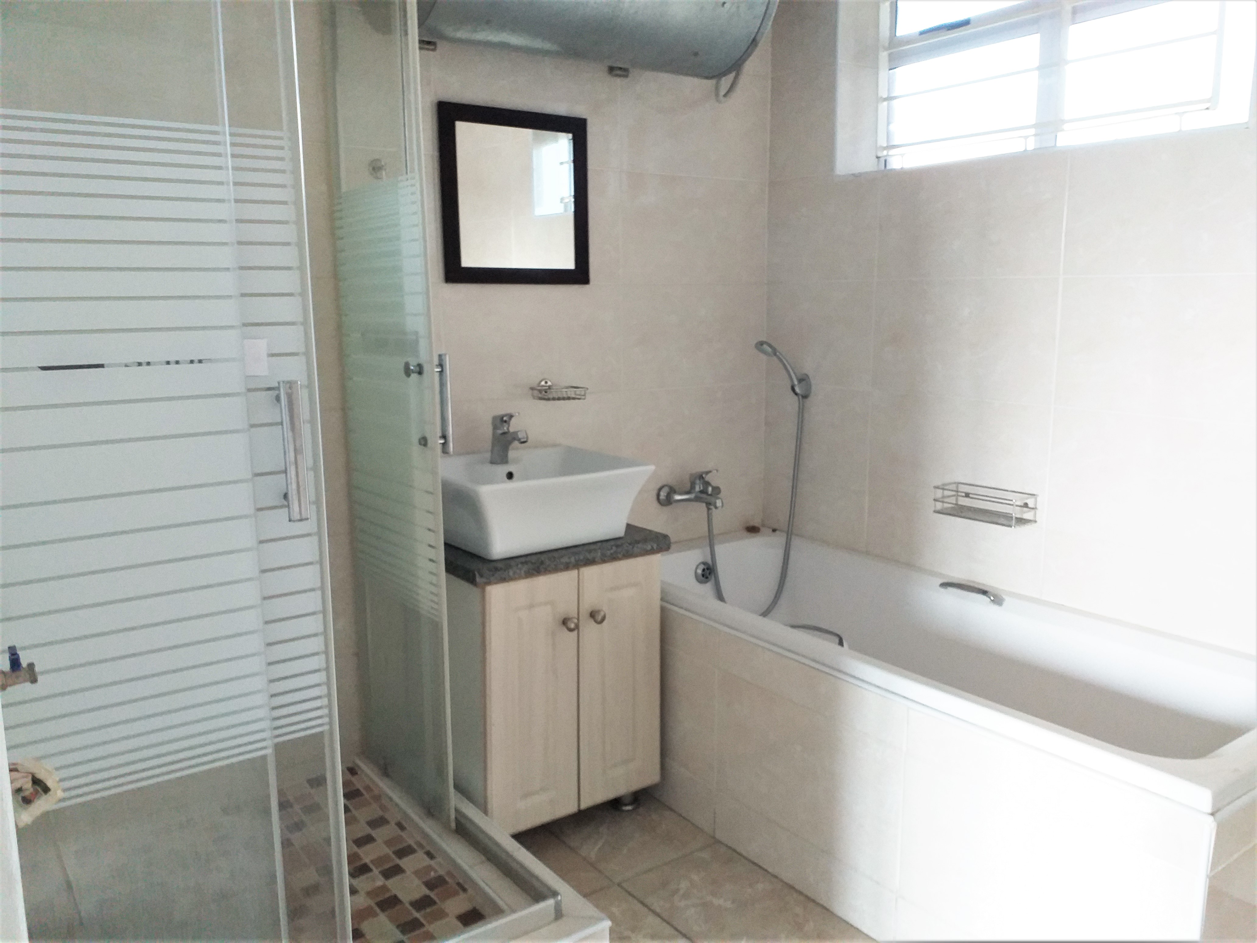 To Let 2 Bedroom Property for Rent in Amanzimtoti KwaZulu-Natal