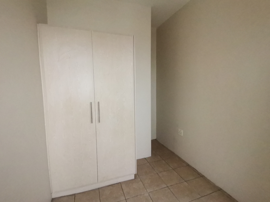 To Let 1 Bedroom Property for Rent in Glenwood KwaZulu-Natal