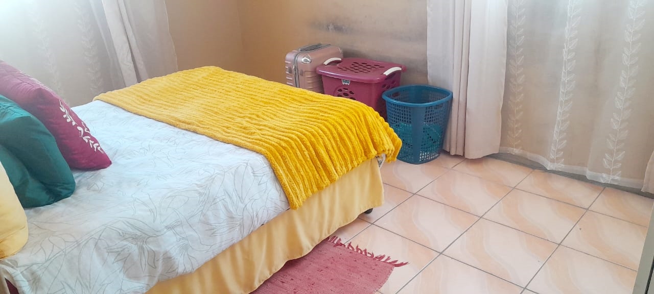 2 Bedroom Property for Sale in Kwandengezi KwaZulu-Natal