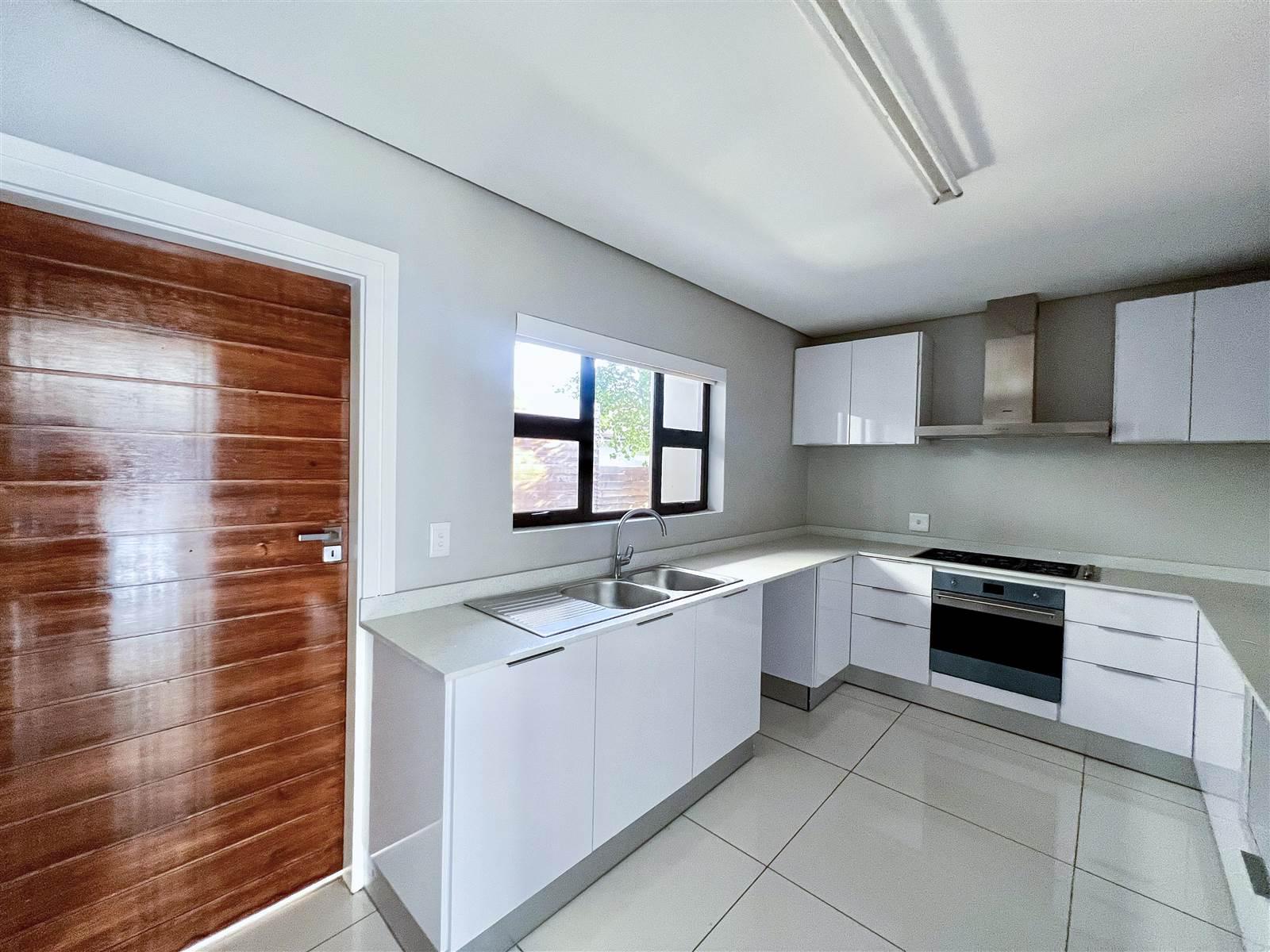 6 Bedroom Property for Sale in Izinga Estate KwaZulu-Natal