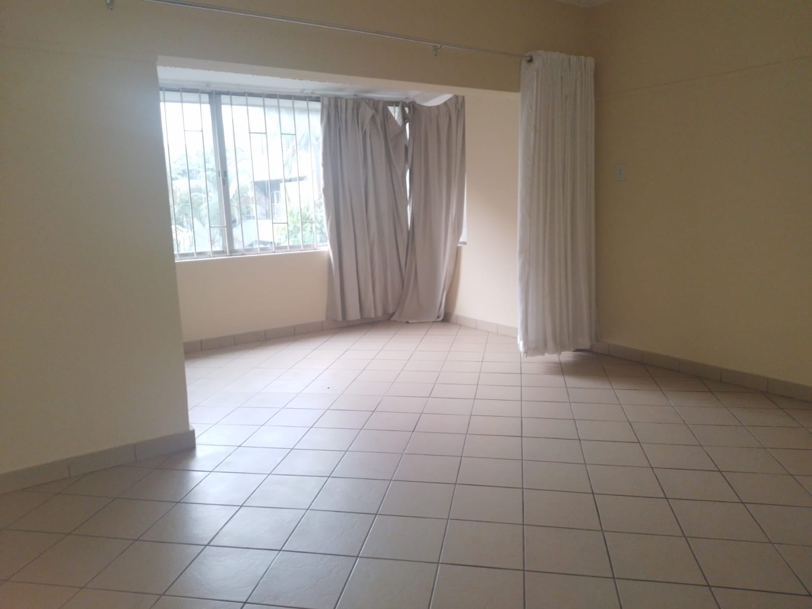 2 Bedroom Property for Sale in Glenwood KwaZulu-Natal