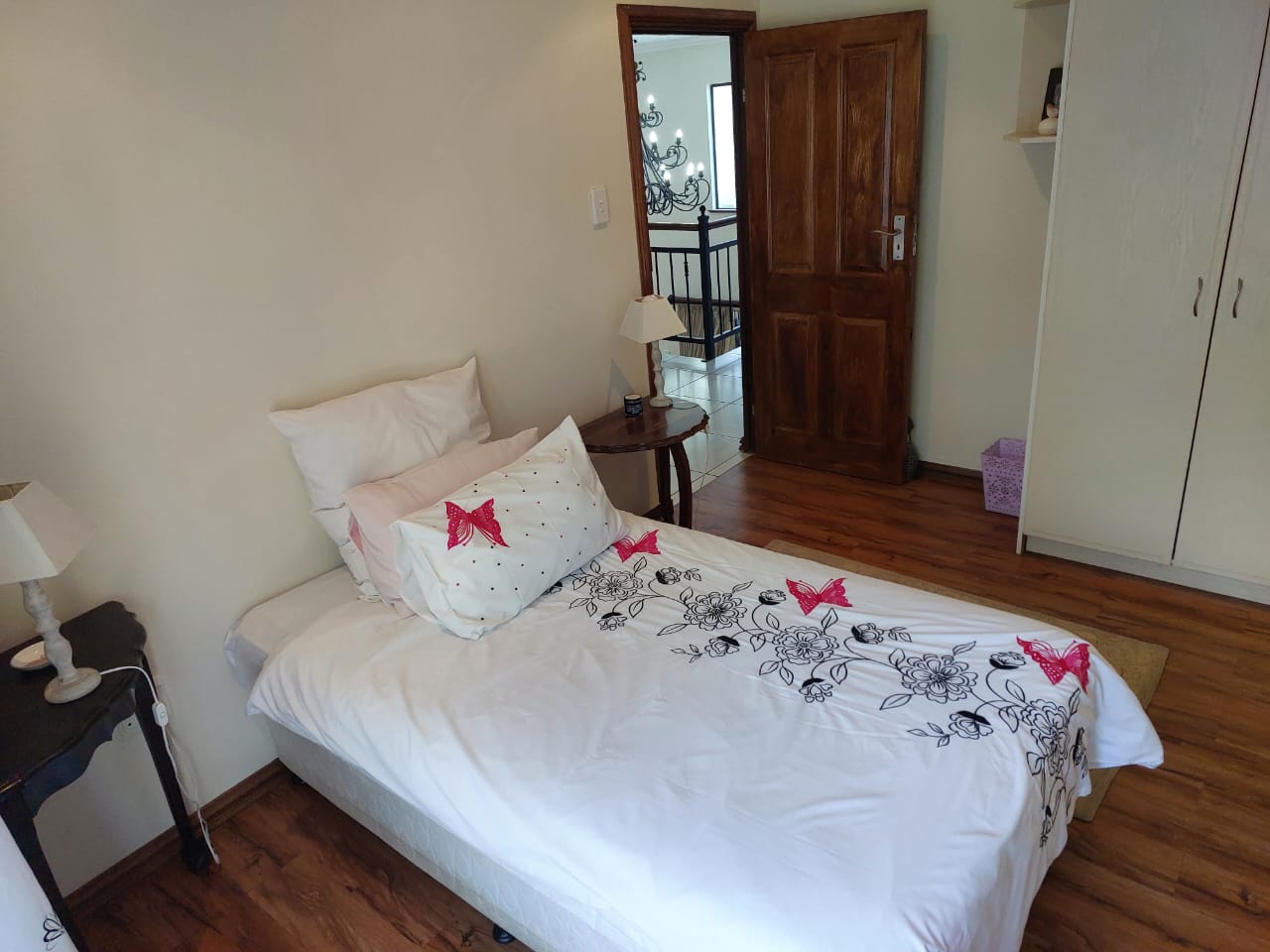 5 Bedroom Property for Sale in Rouken Glen KwaZulu-Natal
