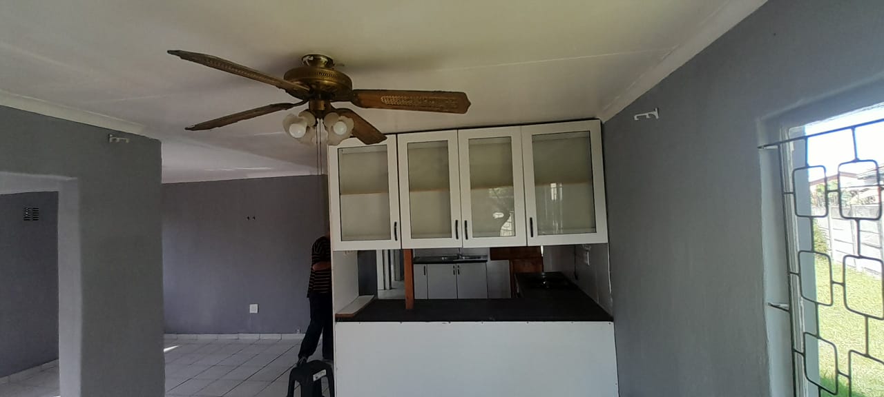 To Let 3 Bedroom Property for Rent in Brackenham KwaZulu-Natal