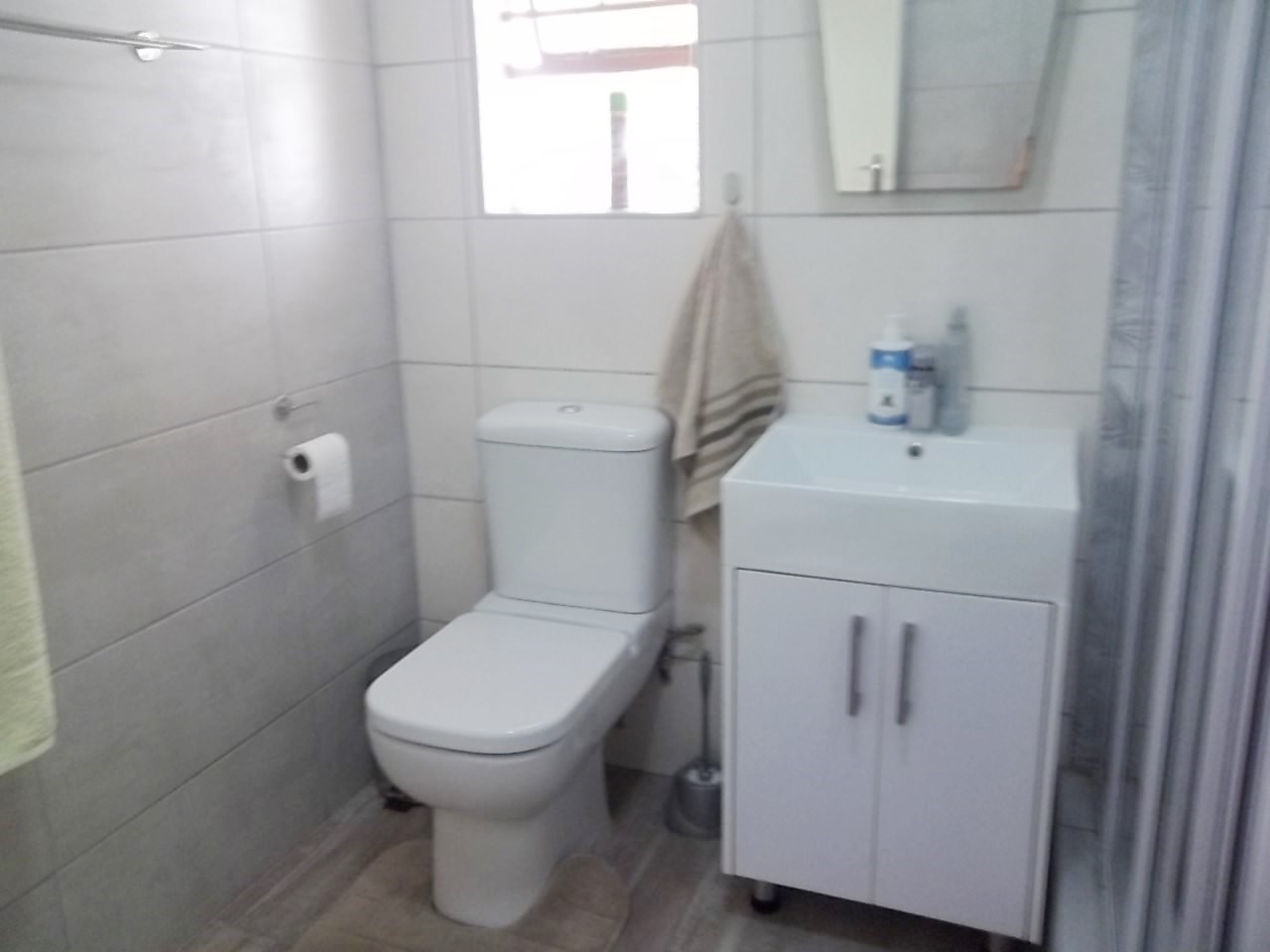 1 Bedroom Property for Sale in Sunnyridge KwaZulu-Natal