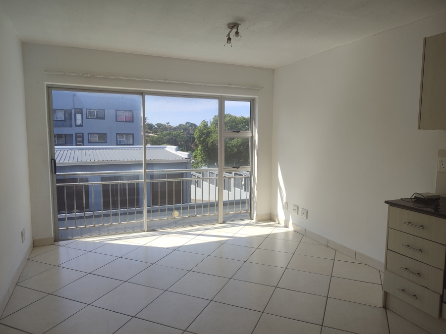 To Let 1 Bedroom Property for Rent in Athlone Park KwaZulu-Natal