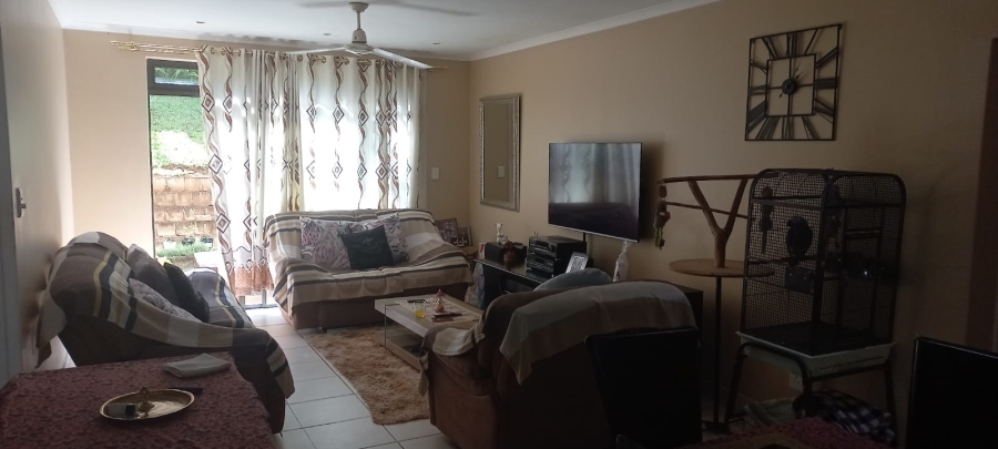 2 Bedroom Property for Sale in Illovo Beach KwaZulu-Natal