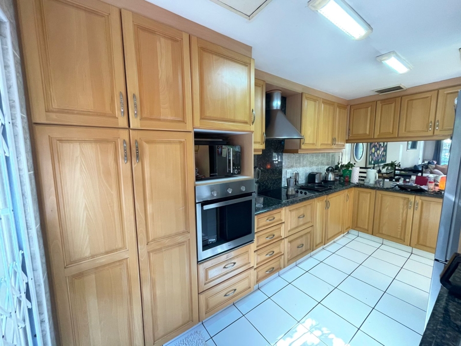 To Let 3 Bedroom Property for Rent in Riverside KwaZulu-Natal