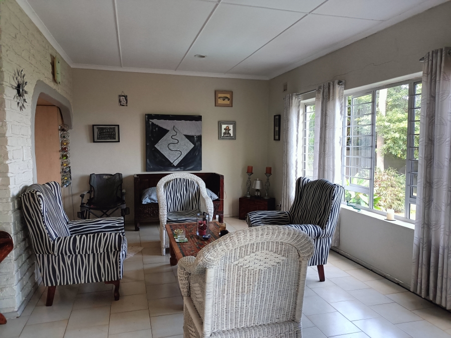 5 Bedroom Property for Sale in Widenham KwaZulu-Natal