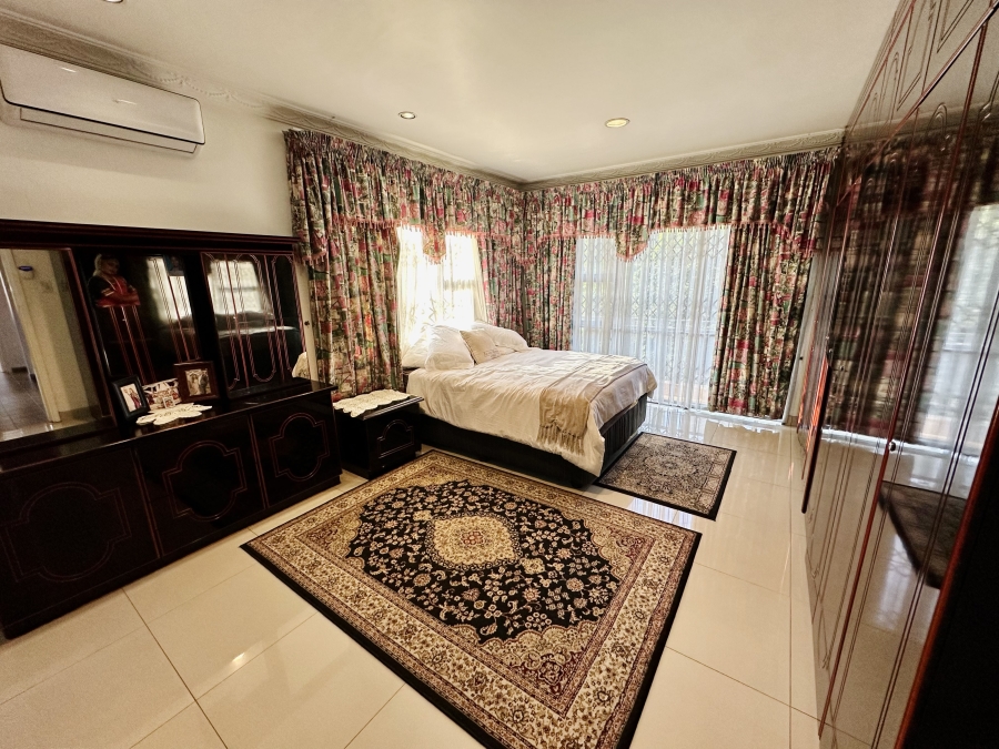 4 Bedroom Property for Sale in Isipingo Rail KwaZulu-Natal