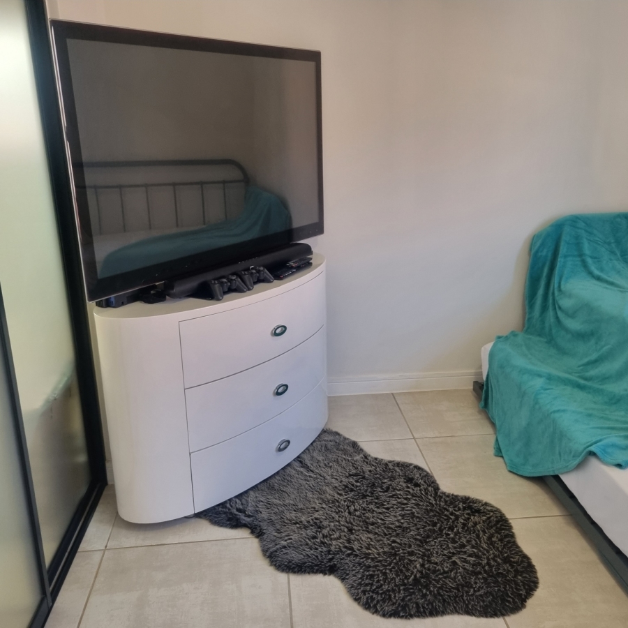 To Let 2 Bedroom Property for Rent in Izinga Estate KwaZulu-Natal