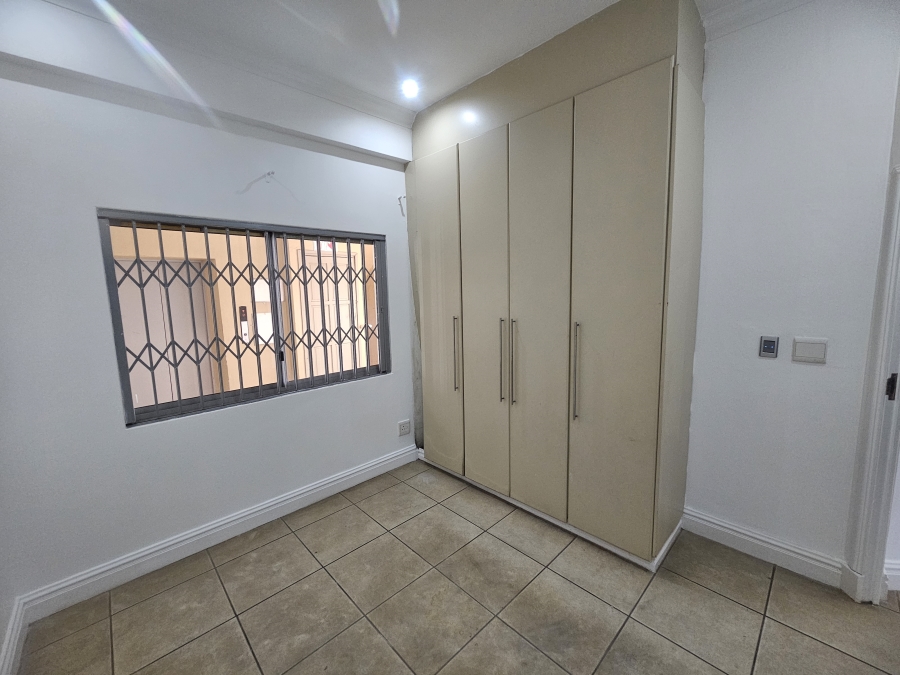 To Let 4 Bedroom Property for Rent in Umhlanga Ridge KwaZulu-Natal