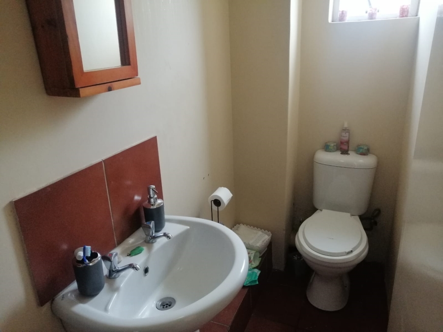 1 Bedroom Property for Sale in Glenwood KwaZulu-Natal