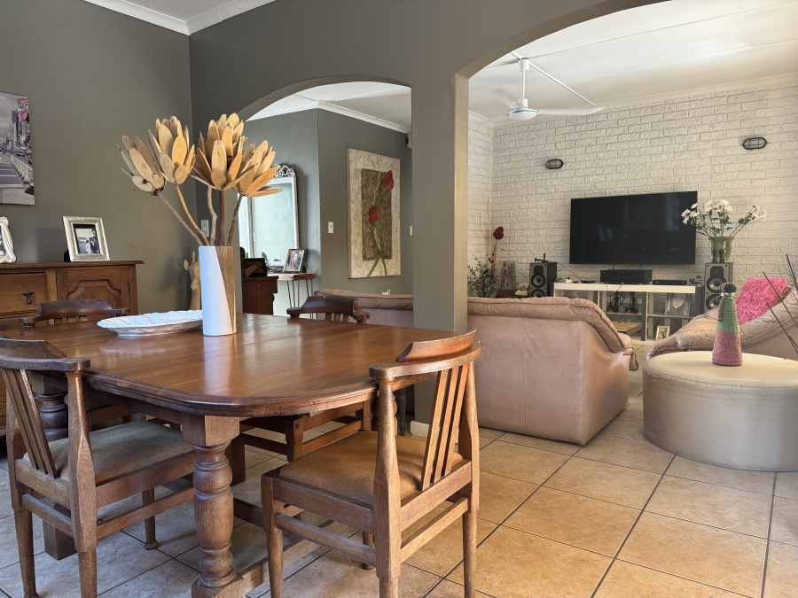 3 Bedroom Property for Sale in Kloof KwaZulu-Natal