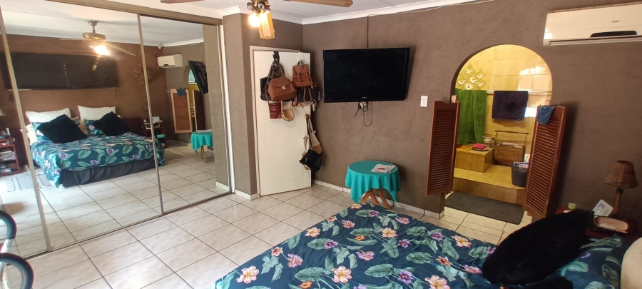 4 Bedroom Property for Sale in St Winifreds KwaZulu-Natal