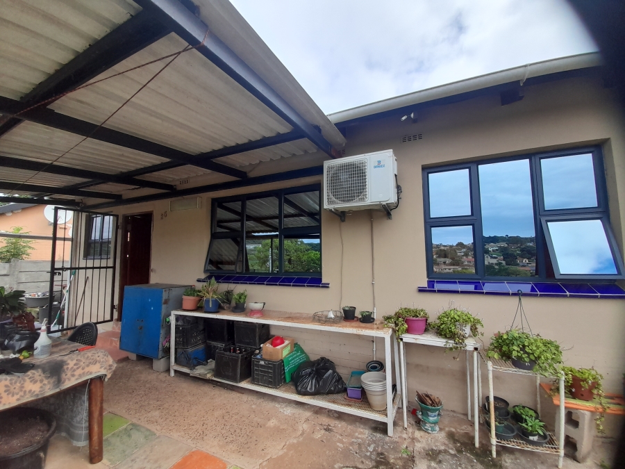 2 Bedroom Property for Sale in Montclair KwaZulu-Natal