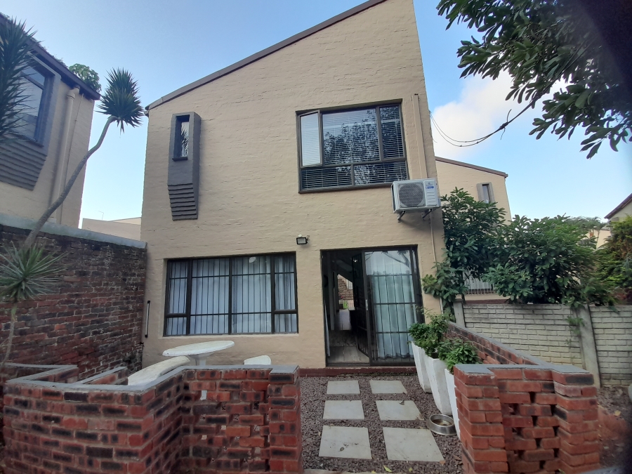 3 Bedroom Property for Sale in Woodhaven KwaZulu-Natal