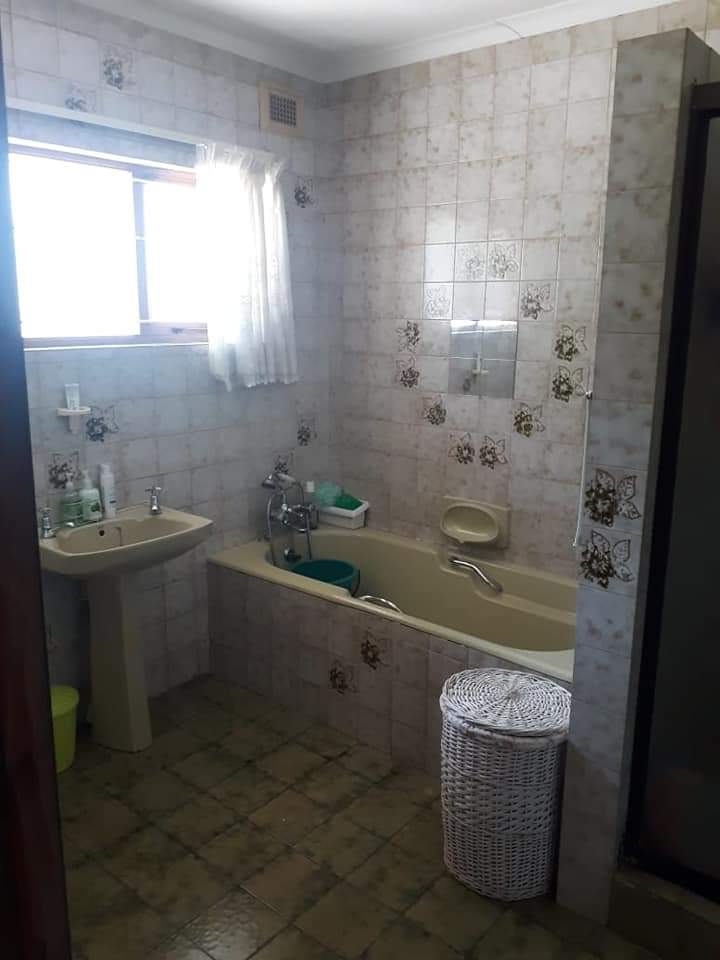 3 Bedroom Property for Sale in Clare Hills KwaZulu-Natal