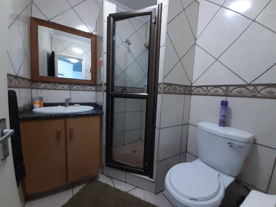 3 Bedroom Property for Sale in Uvongo Beach KwaZulu-Natal