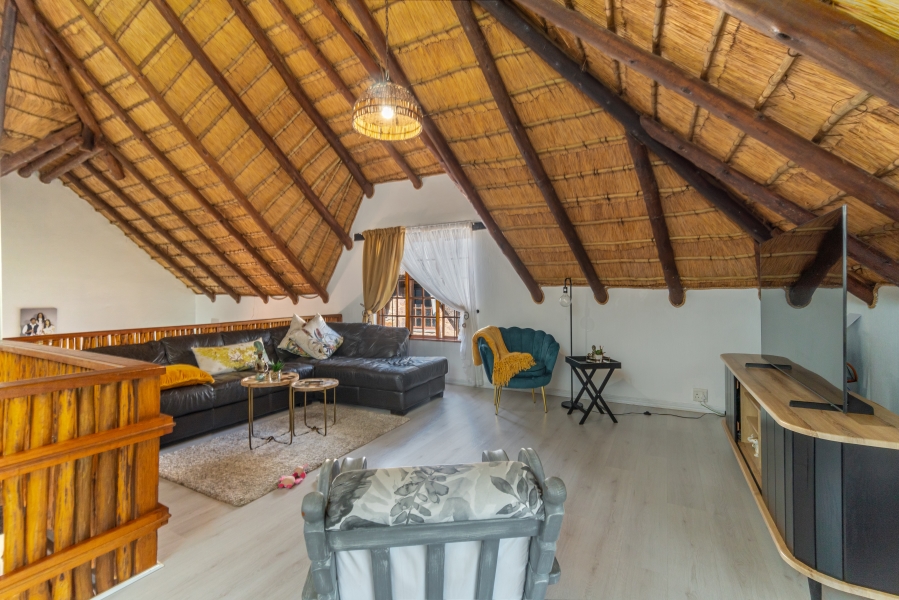 3 Bedroom Property for Sale in Hillcrest Central KwaZulu-Natal