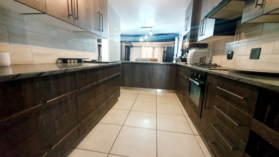 3 Bedroom Property for Sale in Arboretum KwaZulu-Natal