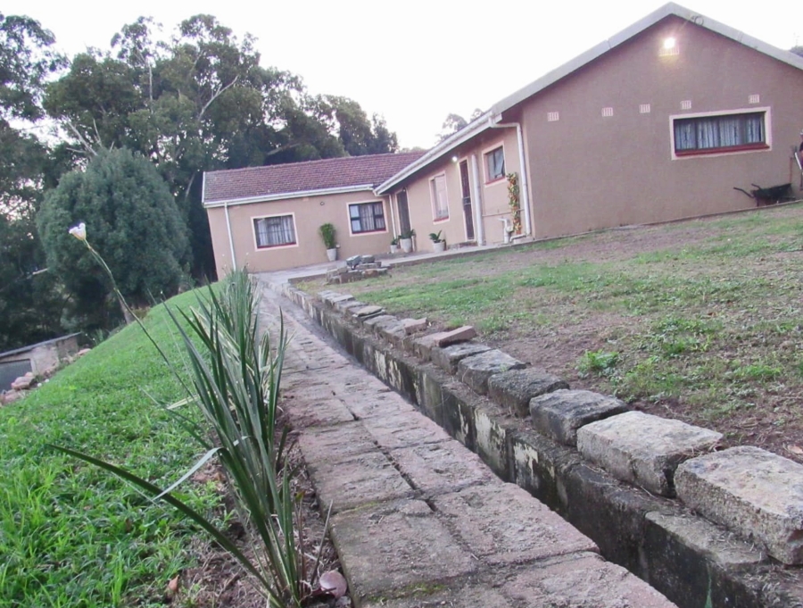 3 Bedroom Property for Sale in Crestholme KwaZulu-Natal