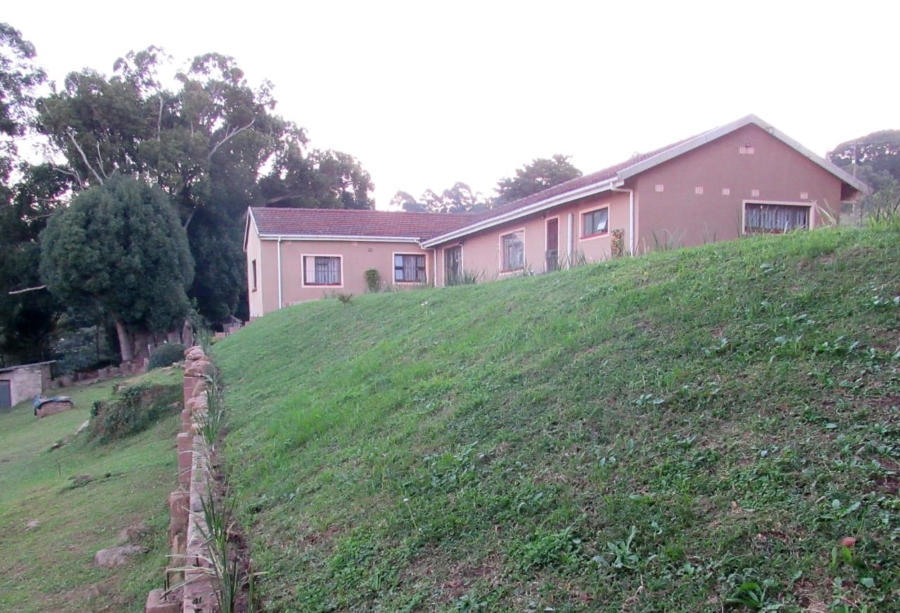 3 Bedroom Property for Sale in Crestholme KwaZulu-Natal