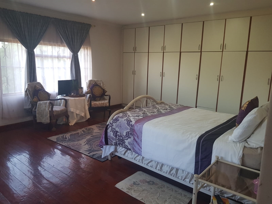 3 Bedroom Property for Sale in Crestholme KwaZulu-Natal