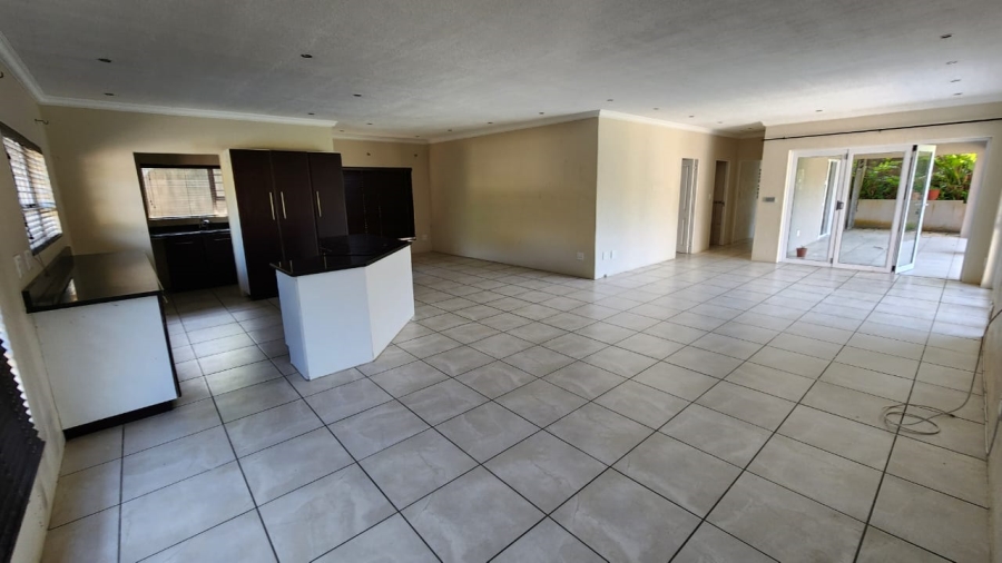 3 Bedroom Property for Sale in Uvongo KwaZulu-Natal