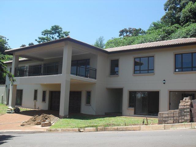 5 Bedroom Property for Sale in Kloof KwaZulu-Natal