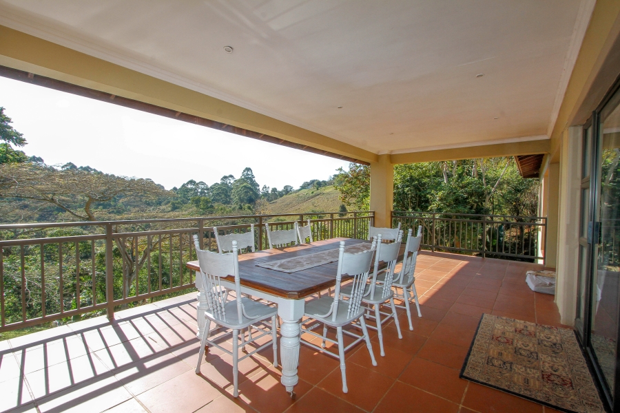 5 Bedroom Property for Sale in Kloof KwaZulu-Natal