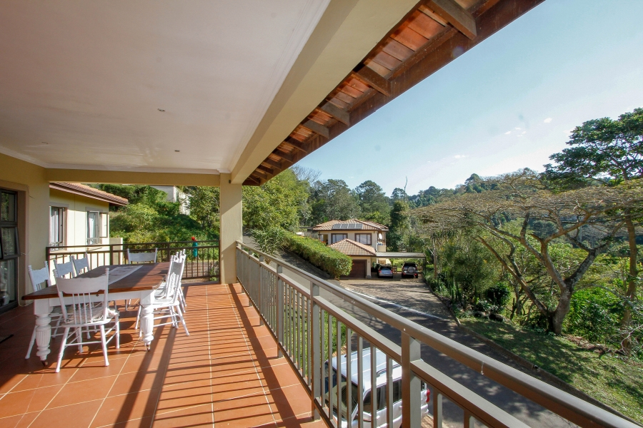 5 Bedroom Property for Sale in Kloof KwaZulu-Natal